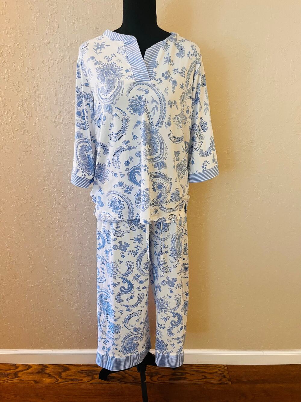 Flora by Flora Nikrooz Women’s 2 Piece Cropped Pajama Set Soft Lounge Sleepwear
